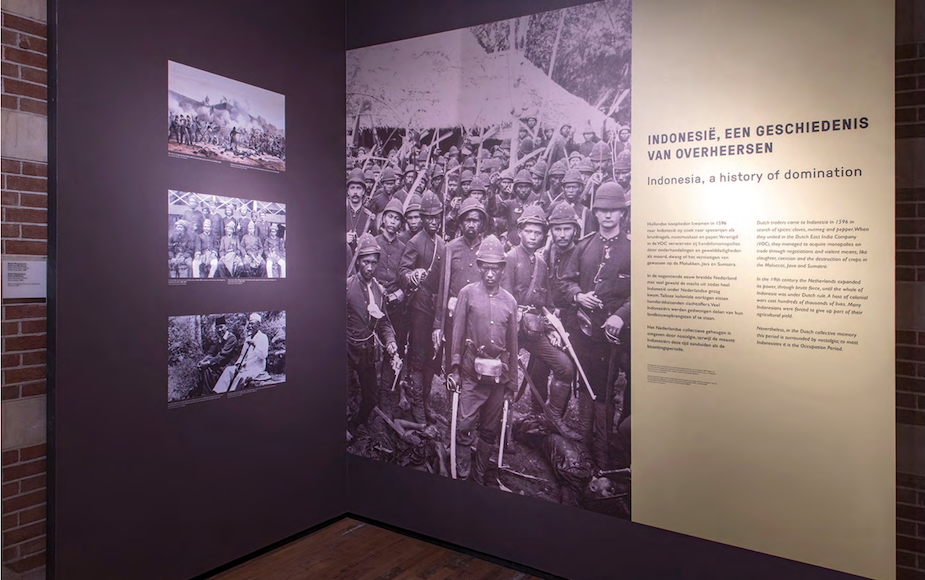 Nieuwenhuis’s photograph of the massacre at Kuta Sukun from the ‘Oostwaarts!’ (‘Eastwards!’) exhibition /Tropenmuseum (Museum of the Tropics), now Wereldmuseum (World Museum), part of the Nationaal Museum van Wereldculturen (National Museum of World Cultures), 2018.